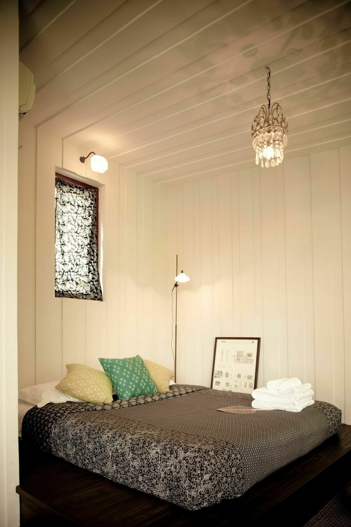 The Asadang Bed And Breakfast Банкок Екстериор снимка